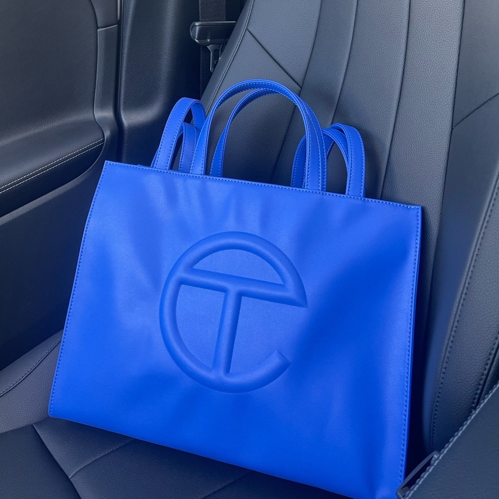 TELFAR BAG MEDIUM PAINTER’S TAPE - LUXURY VEGAN LEATHER